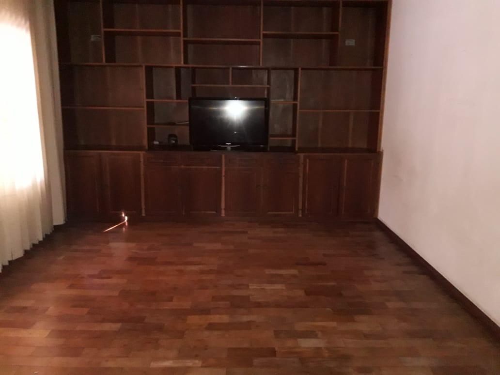 Casa à venda com 3 quartos, 236m² - Foto 3