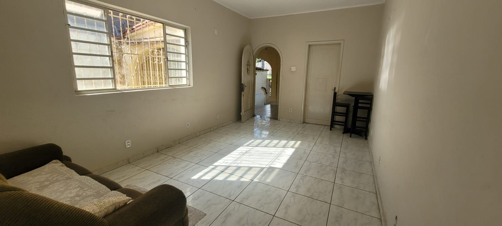 Casa à venda com 3 quartos, 260m² - Foto 11