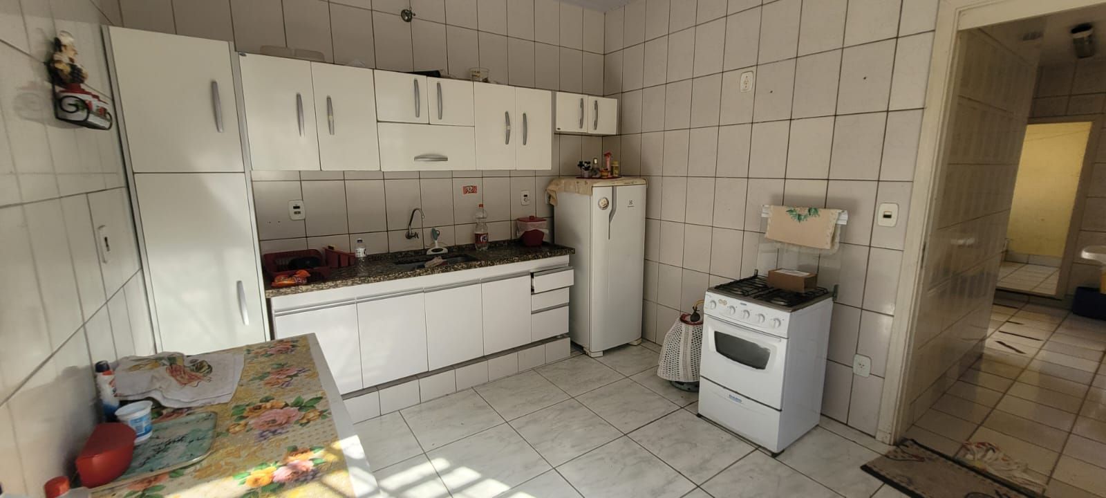 Casa à venda com 3 quartos, 260m² - Foto 14