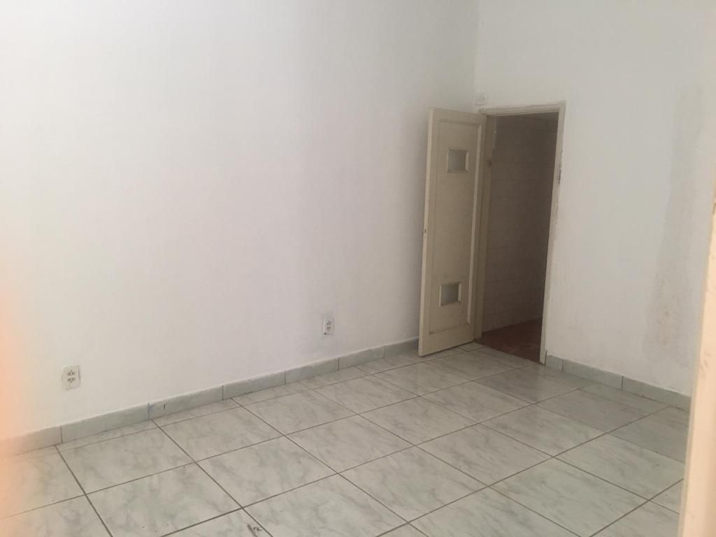 Casa à venda com 3 quartos, 260m² - Foto 25