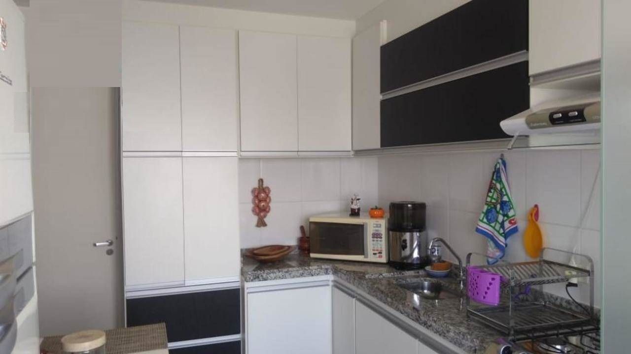 Apartamento à venda com 2 quartos, 50m² - Foto 3