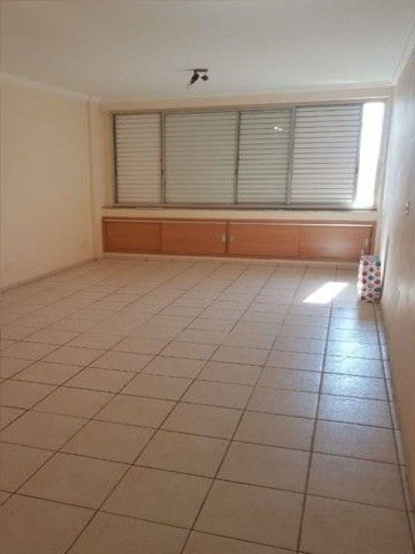 Apartamento à venda com 1 quarto, 40m² - Foto 3