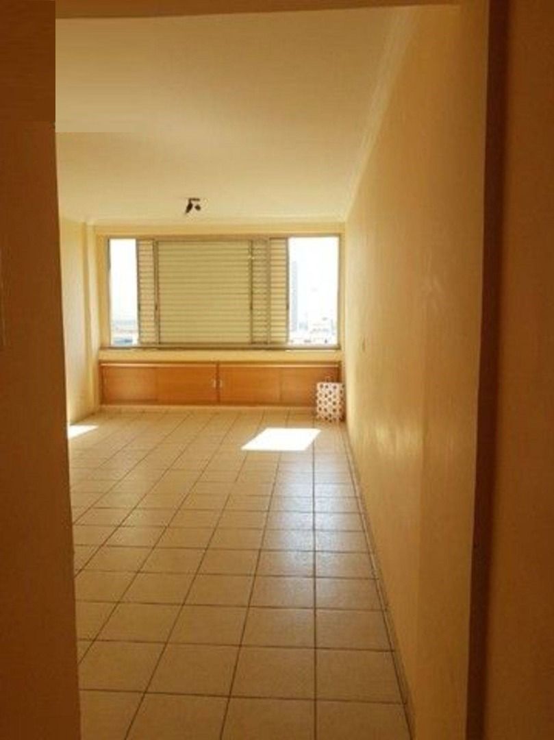 Apartamento à venda com 1 quarto, 40m² - Foto 6