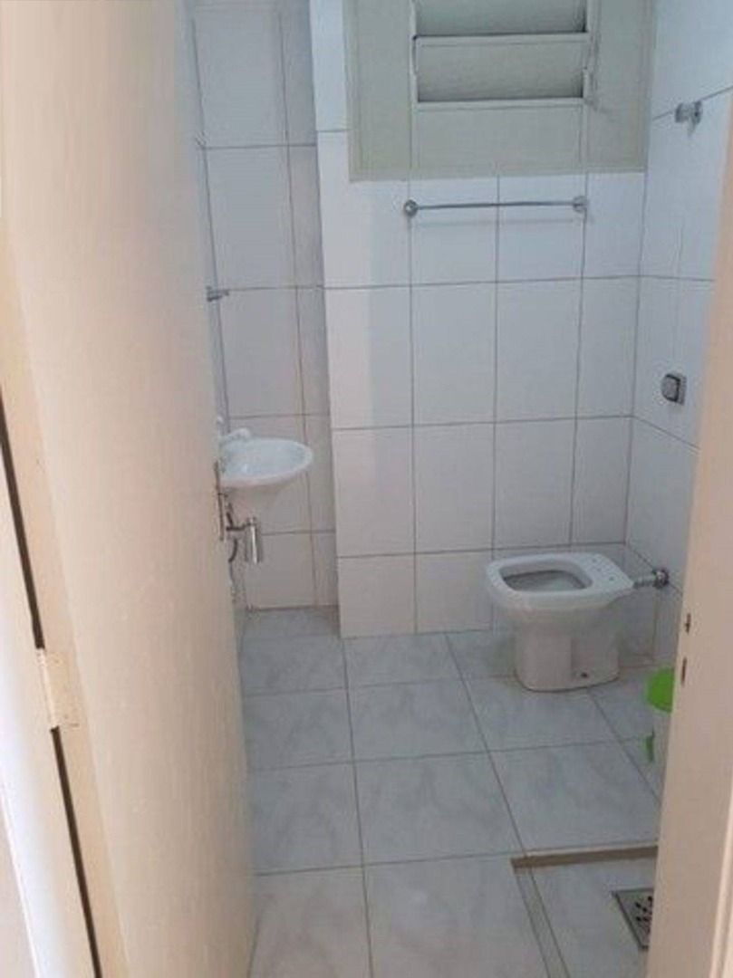 Apartamento à venda com 1 quarto, 40m² - Foto 9