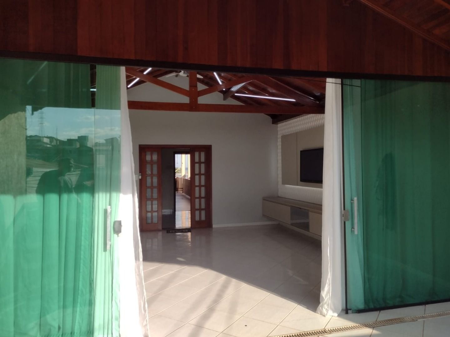 Casa à venda com 2 quartos, 250m² - Foto 19