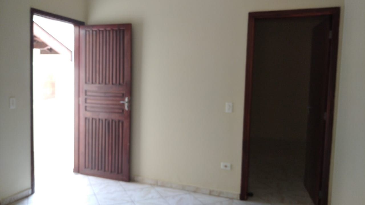 Casa para alugar com 2 quartos, 50m² - Foto 10