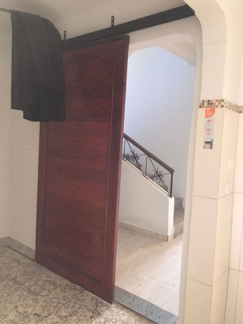 Casa Comercial à venda e aluguel com 3 quartos, 180m² - Foto 13