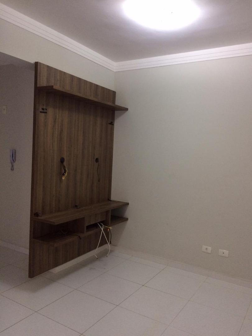 Apartamento à venda com 2 quartos, 63m² - Foto 10