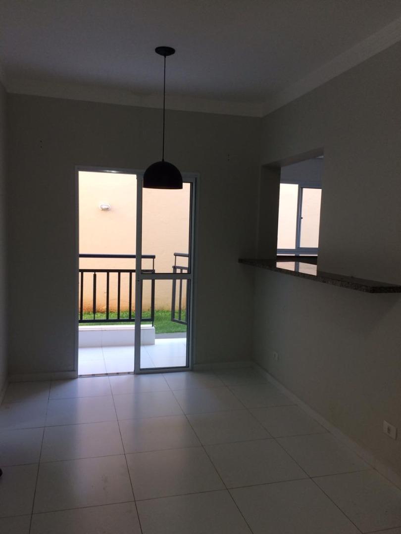 Apartamento à venda com 2 quartos, 63m² - Foto 9