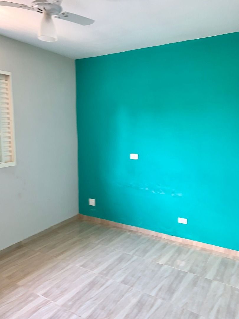 Casa à venda com 2 quartos, 100m² - Foto 13