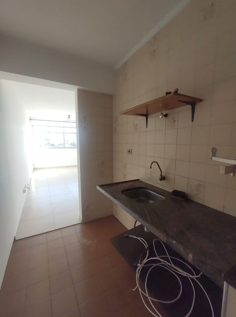 Apartamento para alugar com 1 quarto, 35m² - Foto 6