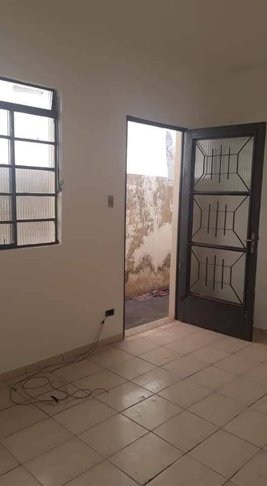 Casa à venda com 2 quartos, 80m² - Foto 7