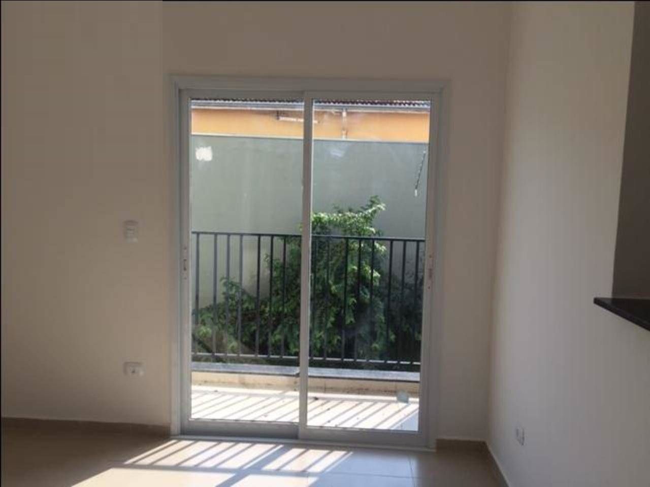 Apartamento à venda com 2 quartos, 600m² - Foto 1