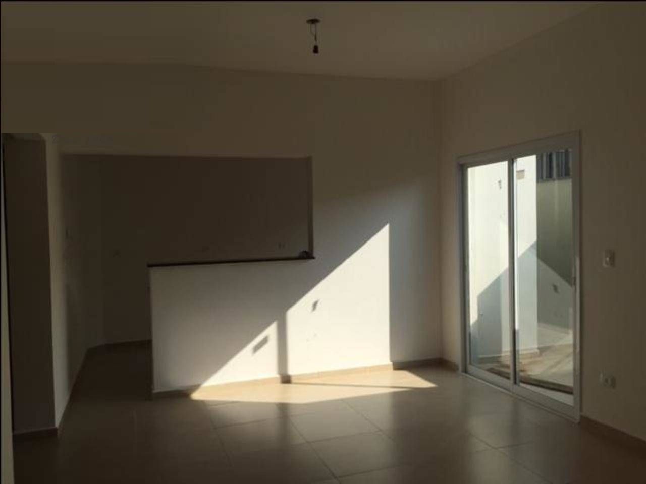 Apartamento à venda com 2 quartos, 600m² - Foto 2