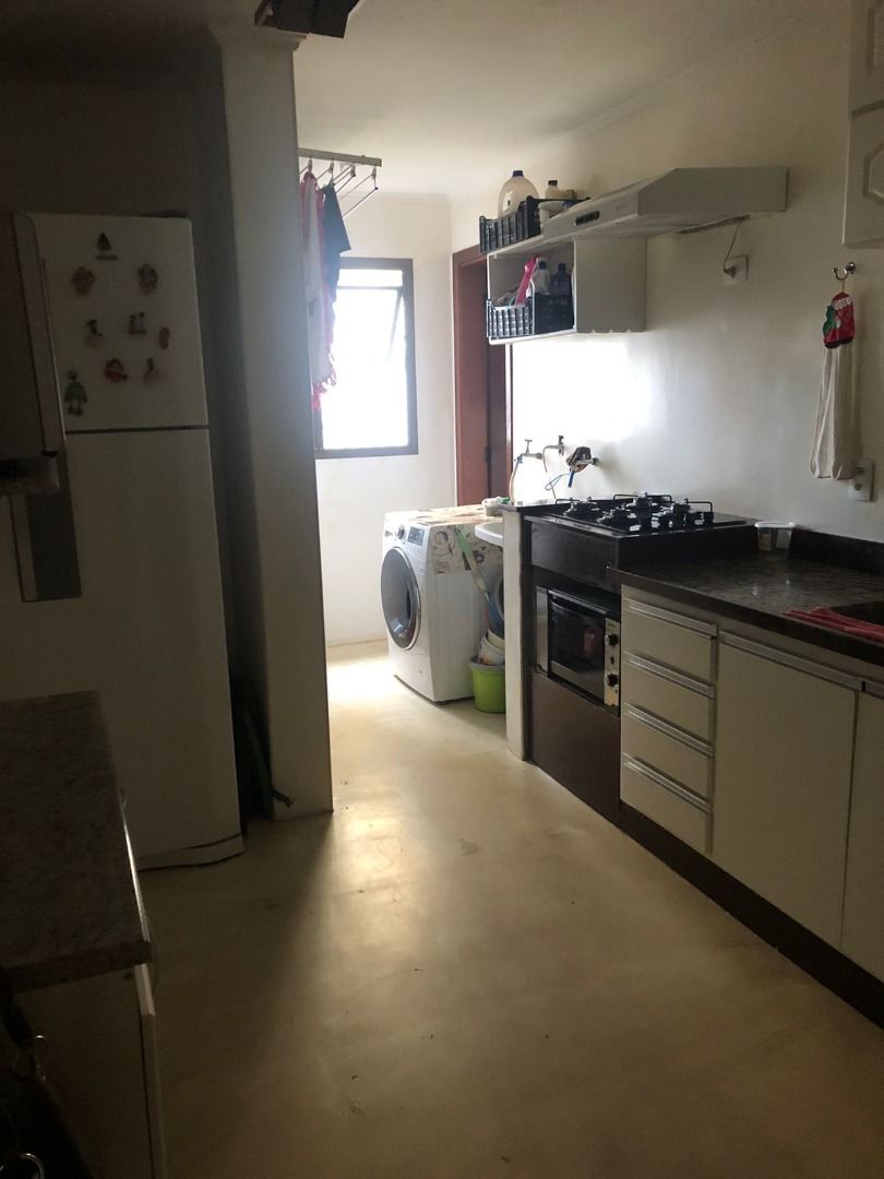 Apartamento à venda com 2 quartos, 80m² - Foto 5