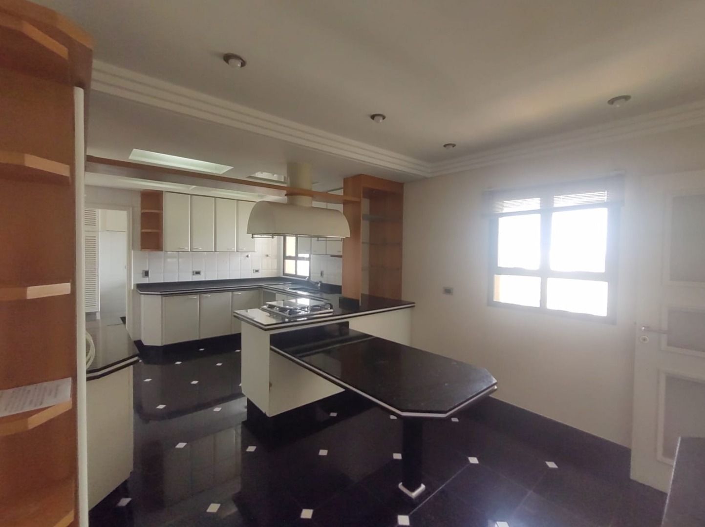 Apartamento para alugar com 3 quartos, 163m² - Foto 27