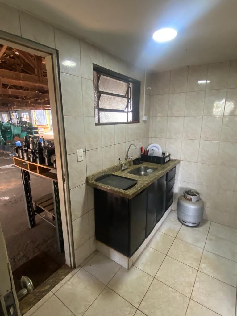 Loja-Salão para alugar, 550m² - Foto 16