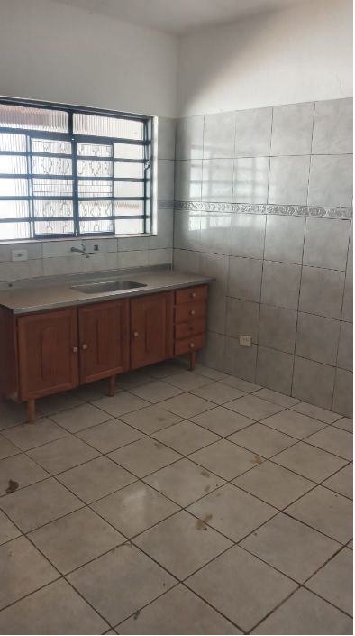 Casa à venda com 4 quartos, 105m² - Foto 14