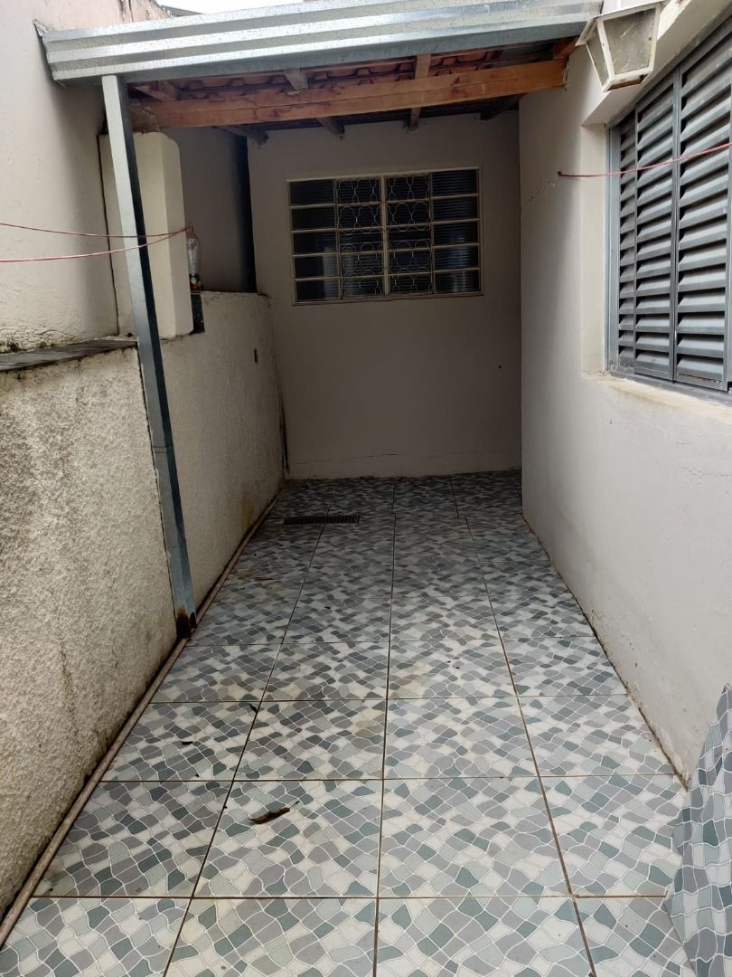 Casa à venda com 4 quartos, 176m² - Foto 23