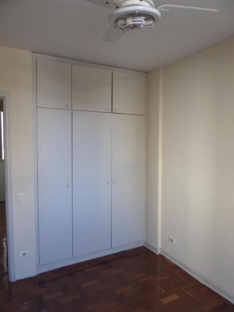 Apartamento à venda com 3 quartos, 106m² - Foto 3