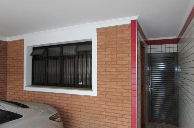 Casa para alugar com 3 quartos, 91m² - Foto 1