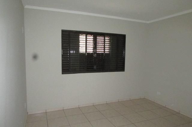 Casa para alugar com 3 quartos, 91m² - Foto 8
