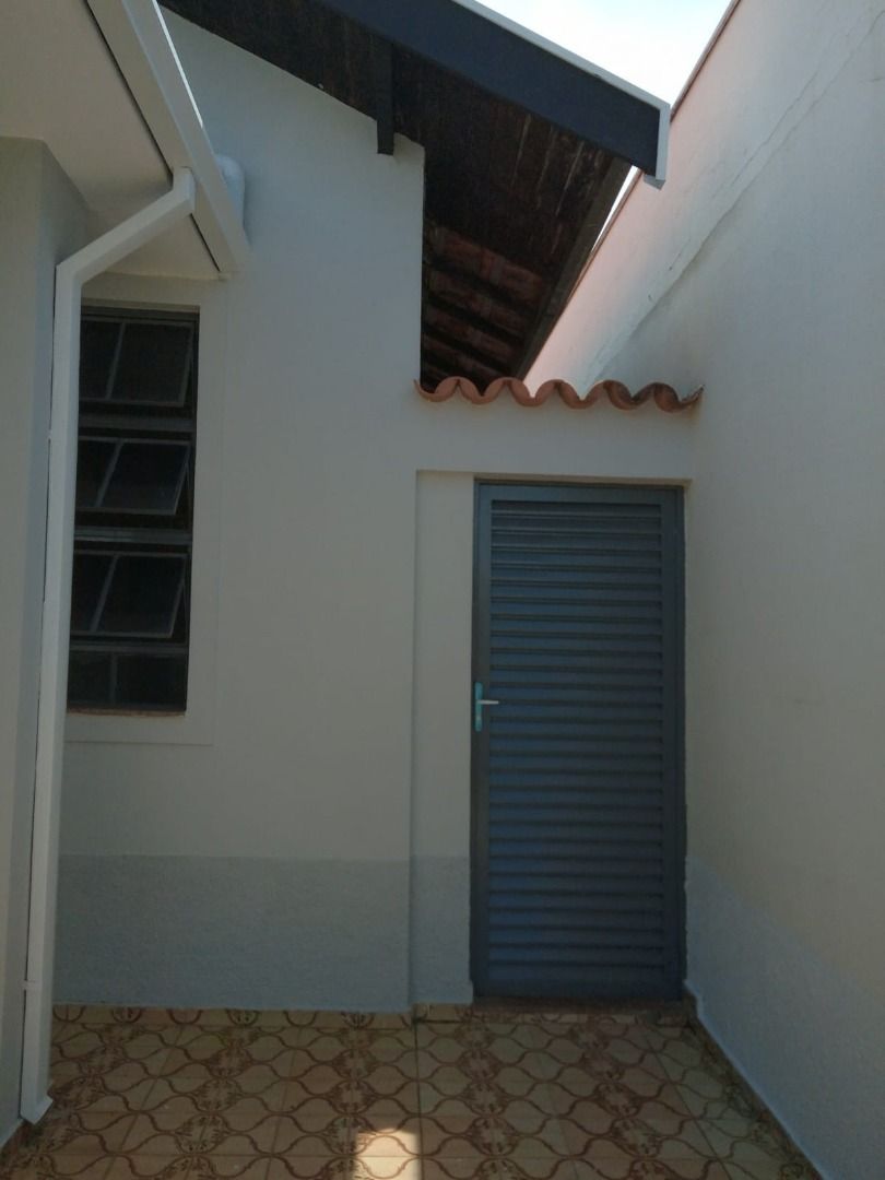 Casa à venda com 2 quartos, 84m² - Foto 14