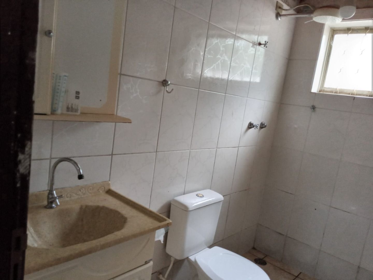 Casa à venda com 4 quartos, 300m² - Foto 12