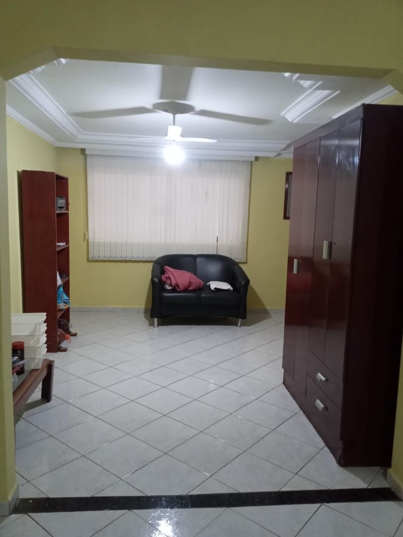 Casa à venda com 4 quartos, 300m² - Foto 5