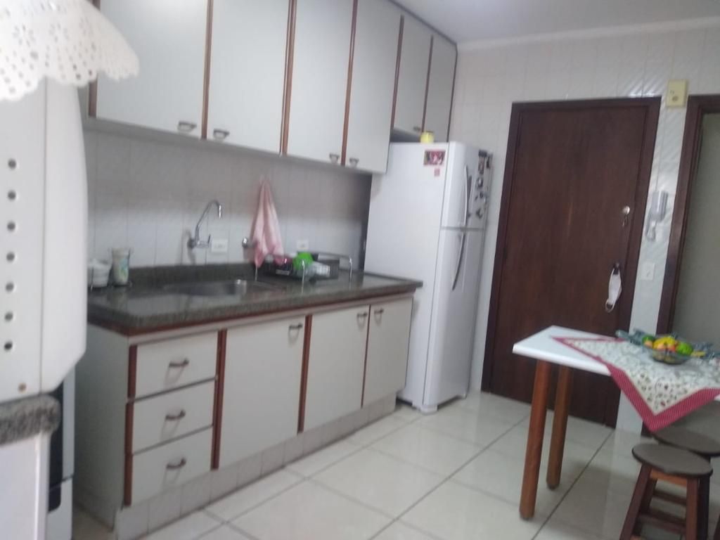 Apartamento à venda com 2 quartos, 74m² - Foto 13