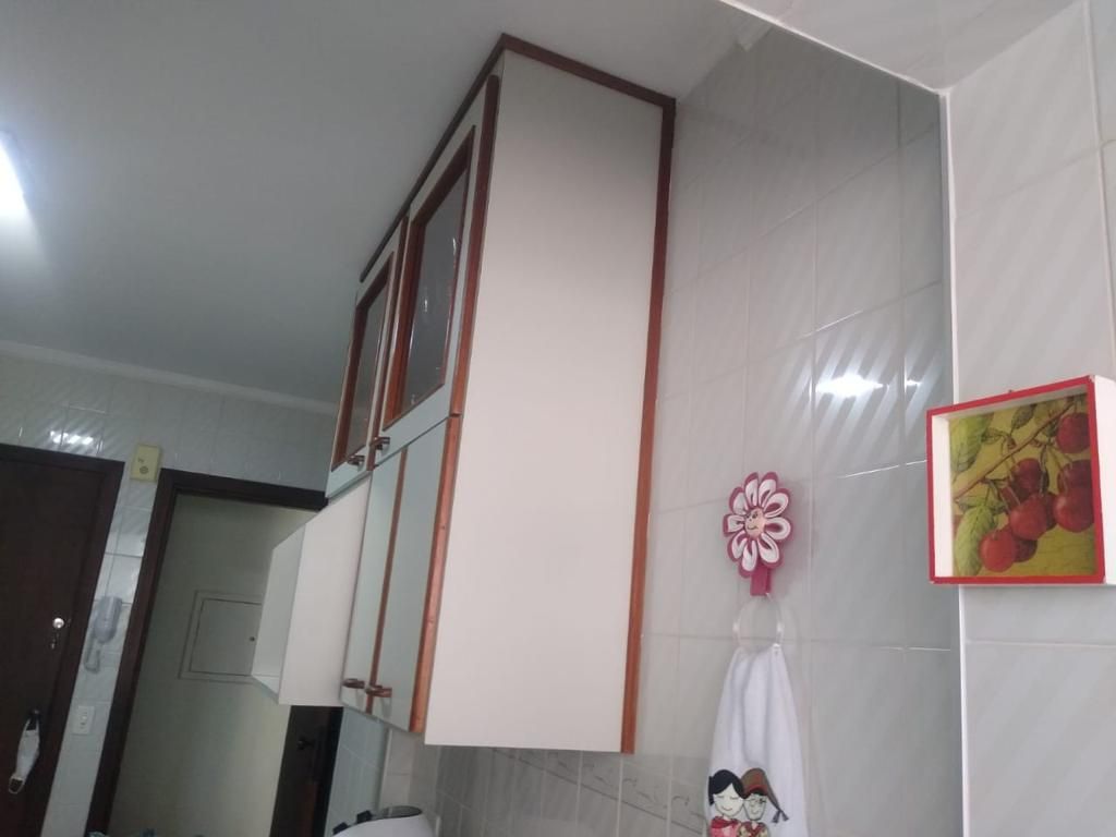 Apartamento à venda com 2 quartos, 74m² - Foto 4