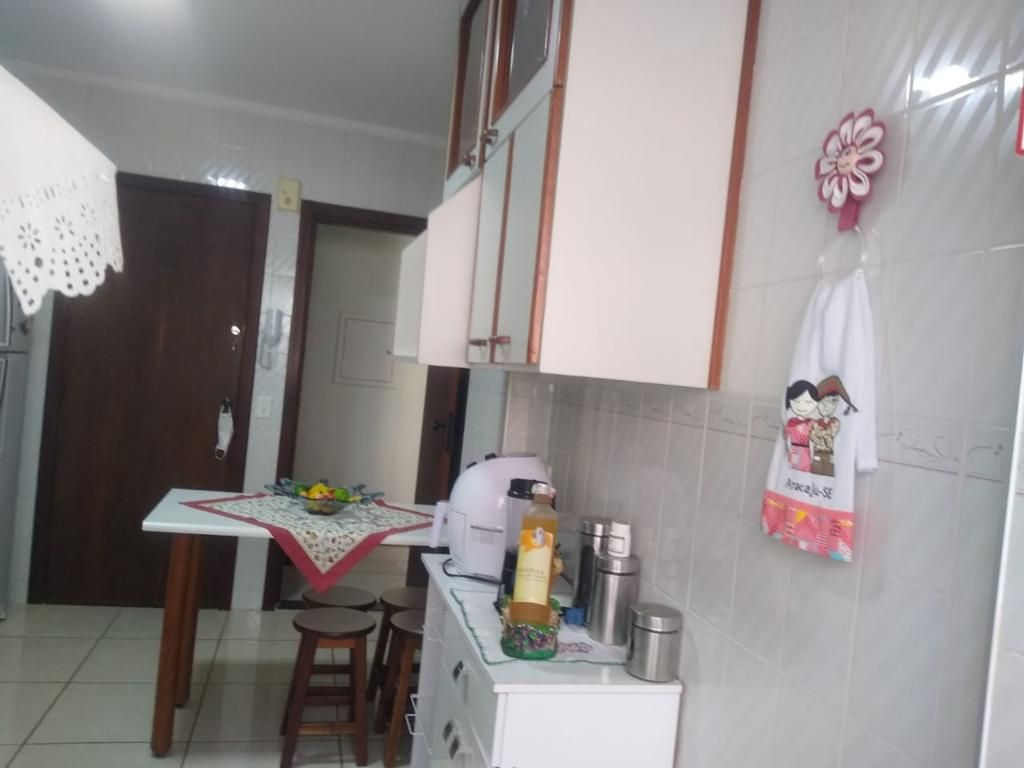 Apartamento à venda com 2 quartos, 74m² - Foto 5