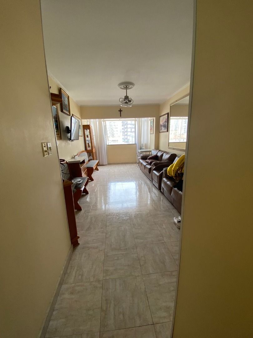 Apartamento à venda com 3 quartos, 97m² - Foto 1