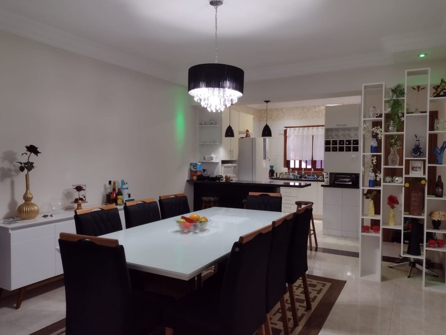 Casa à venda com 3 quartos, 211m² - Foto 13