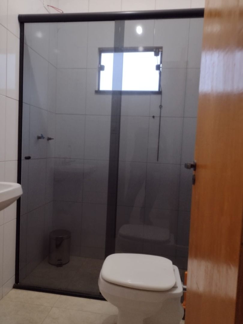 Casa à venda com 3 quartos, 211m² - Foto 21