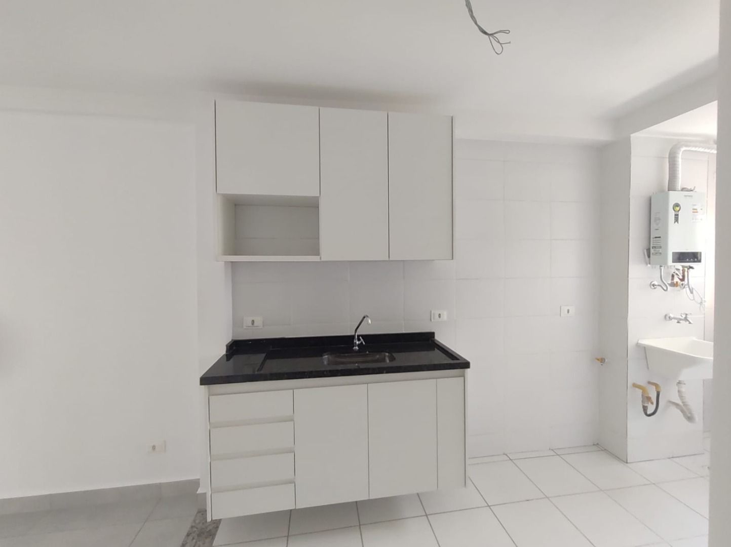 Apartamento à venda com 2 quartos, 62m² - Foto 5