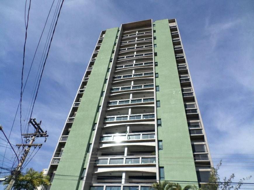 Apartamento à venda com 3 quartos, 113m² - Foto 1