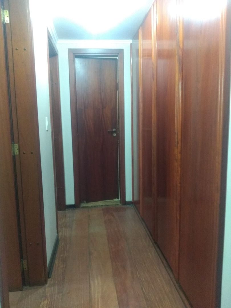 Apartamento à venda com 3 quartos, 113m² - Foto 11