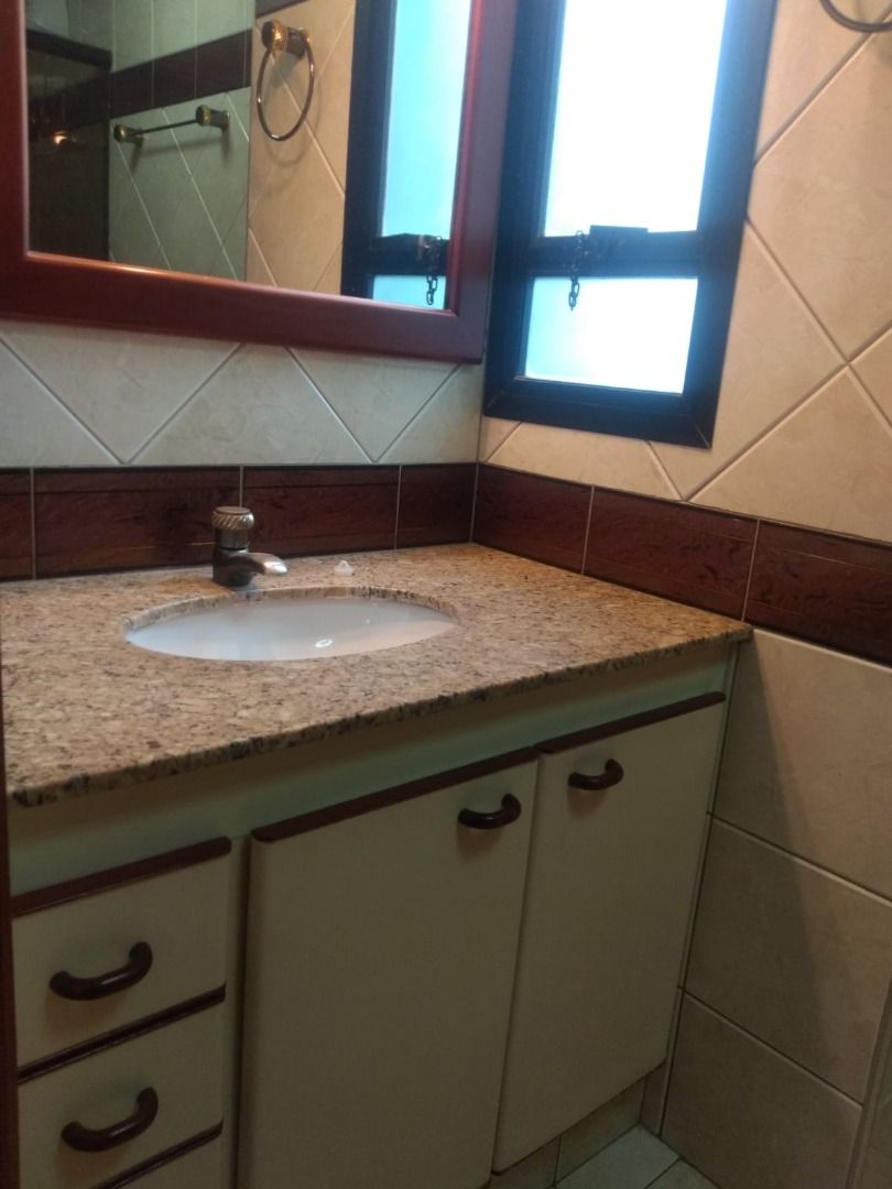 Apartamento à venda com 3 quartos, 113m² - Foto 18