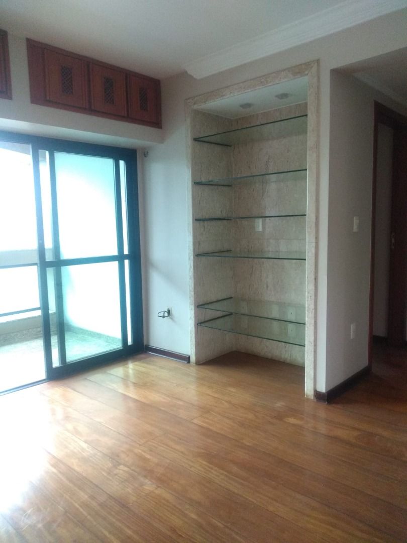 Apartamento à venda com 3 quartos, 113m² - Foto 3