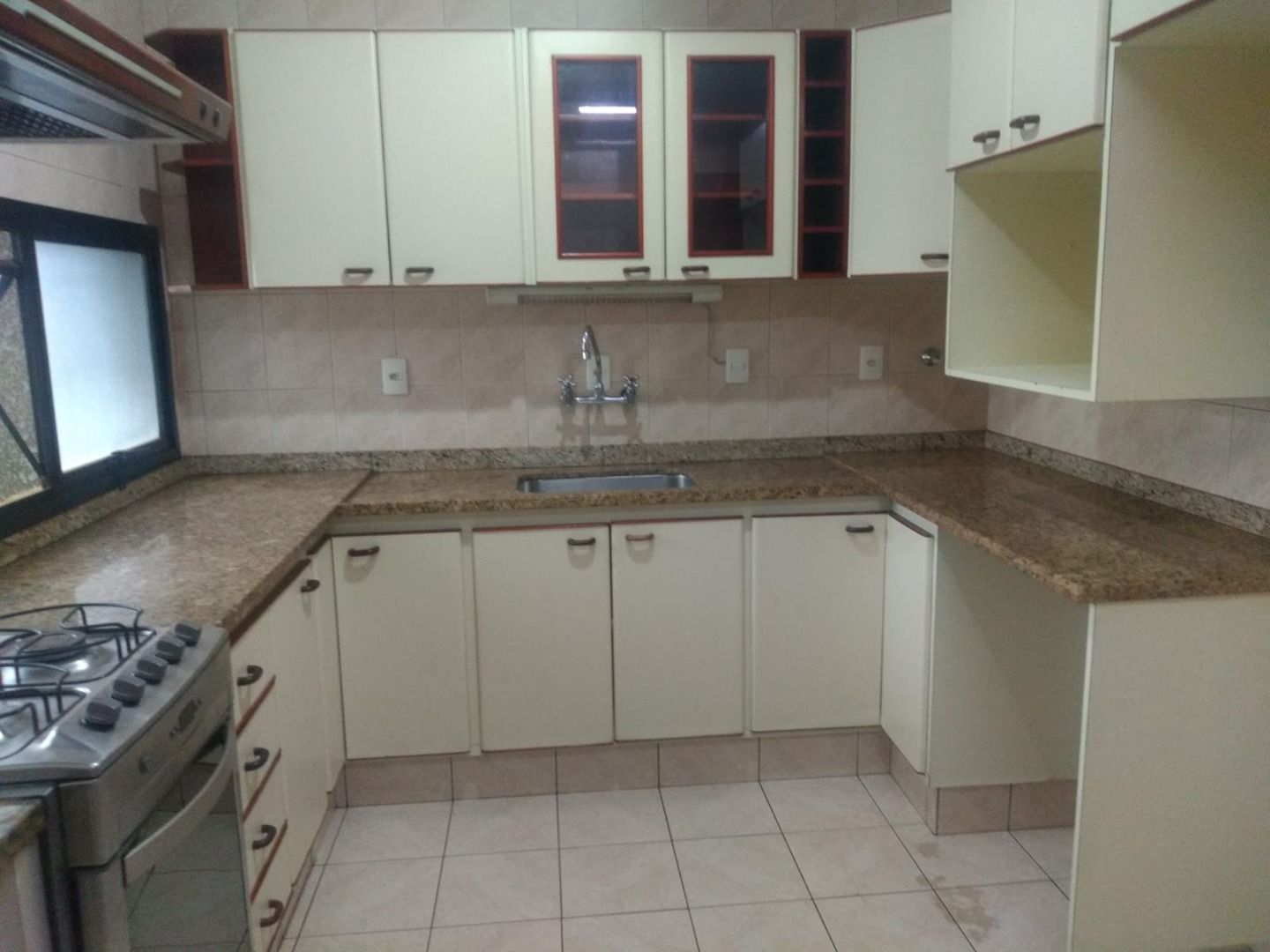 Apartamento à venda com 3 quartos, 113m² - Foto 6