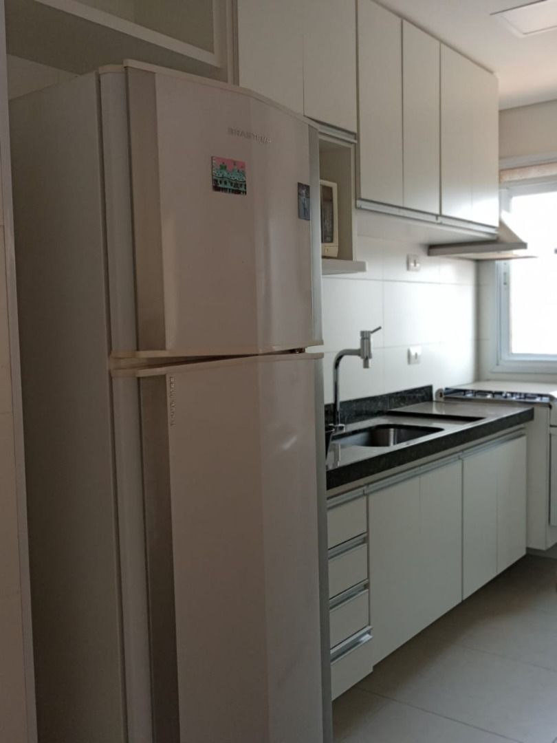 Apartamento à venda com 1 quarto, 46m² - Foto 12