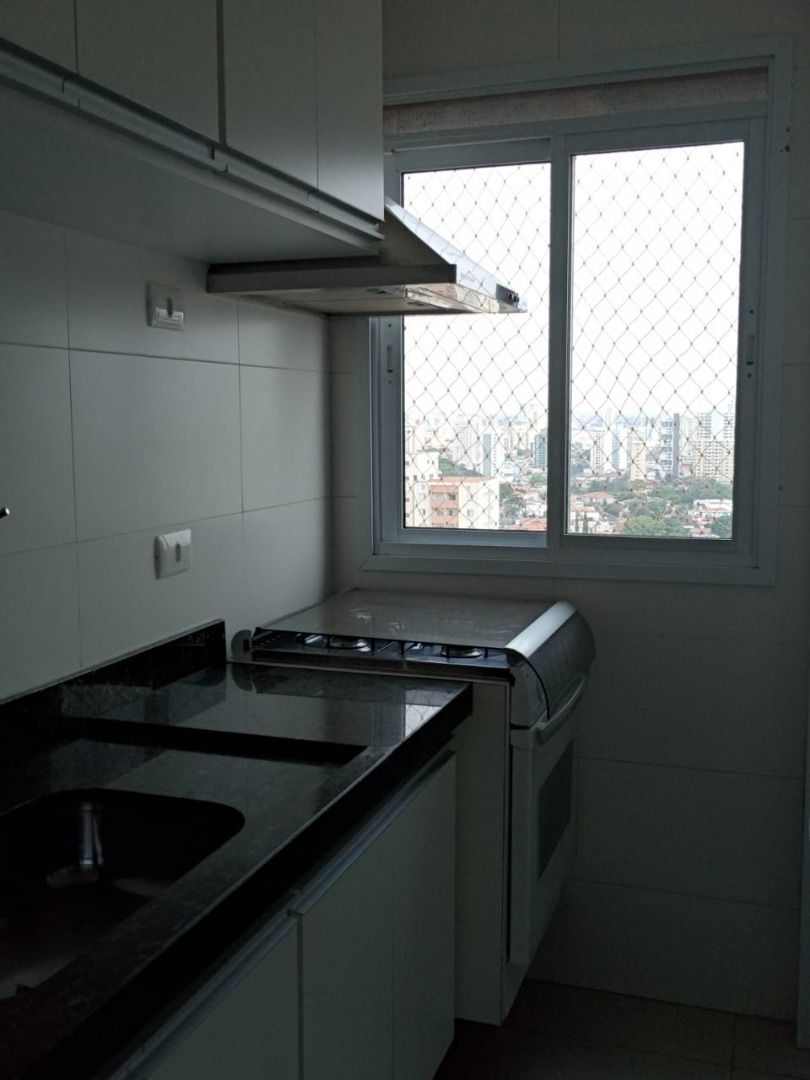 Apartamento à venda com 1 quarto, 46m² - Foto 13