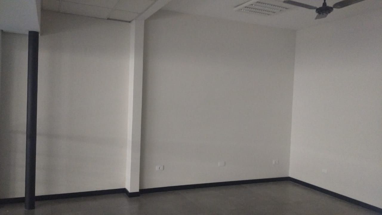 Loja-Salão para alugar, 151m² - Foto 19