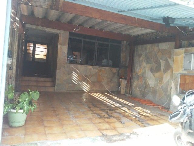 Casa à venda com 2 quartos, 300m² - Foto 5