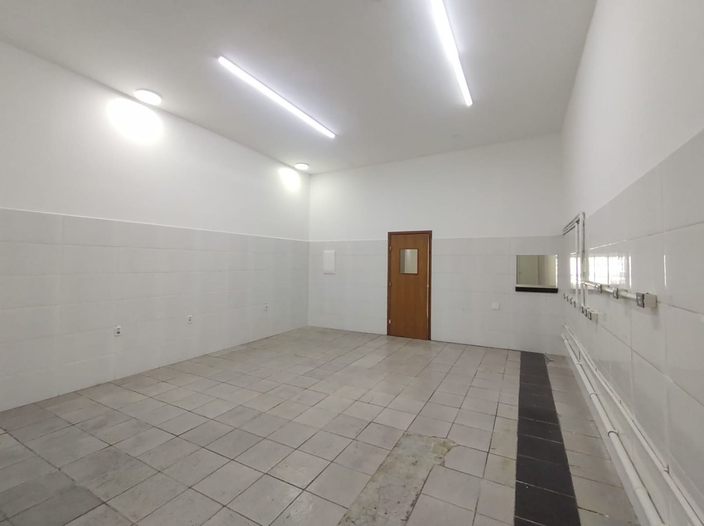 Loja-Salão para alugar, 261m² - Foto 18