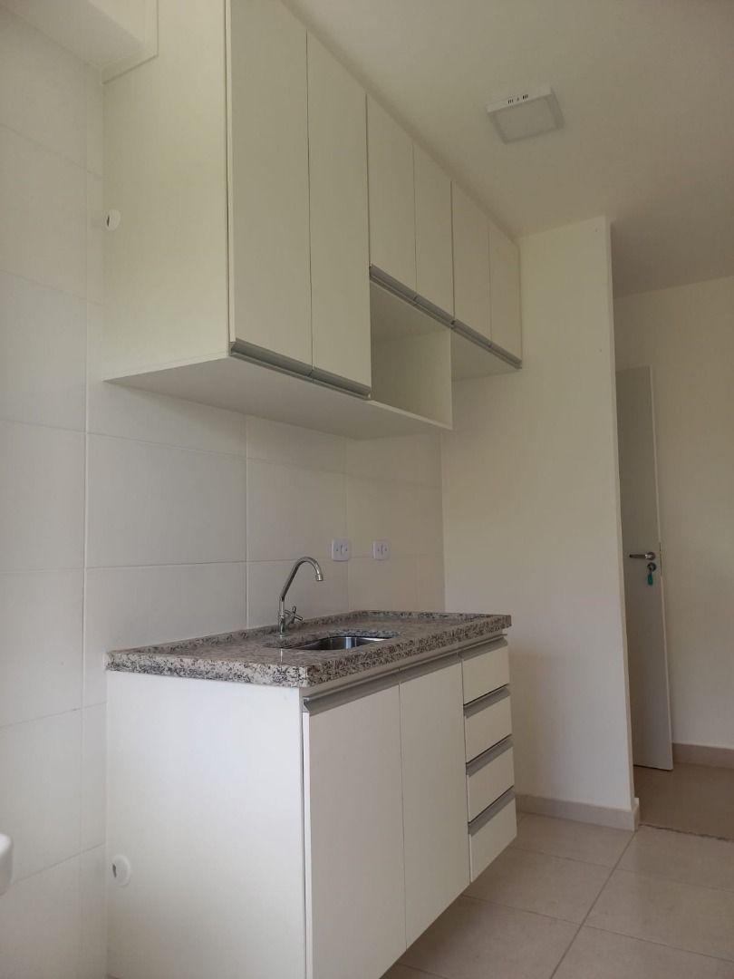 Apartamento para alugar com 2 quartos, 52m² - Foto 5