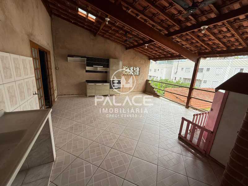 Casa à venda e aluguel com 4 quartos, 179m² - Foto 12