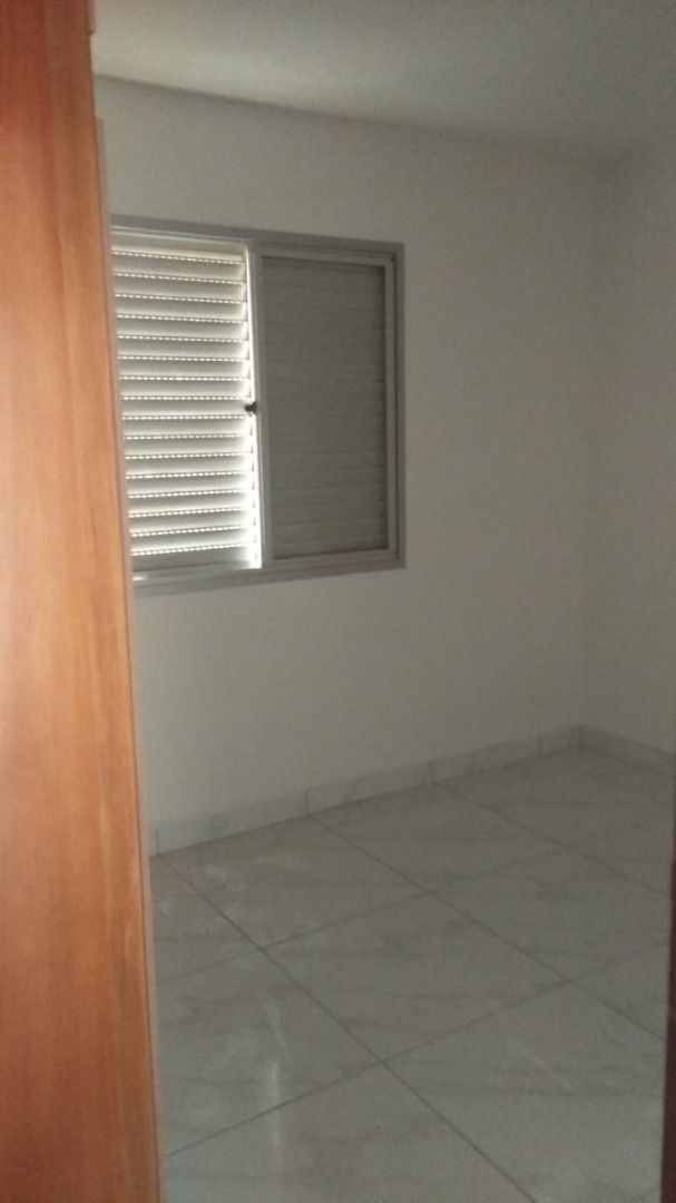 Apartamento à venda com 3 quartos, 90m² - Foto 13