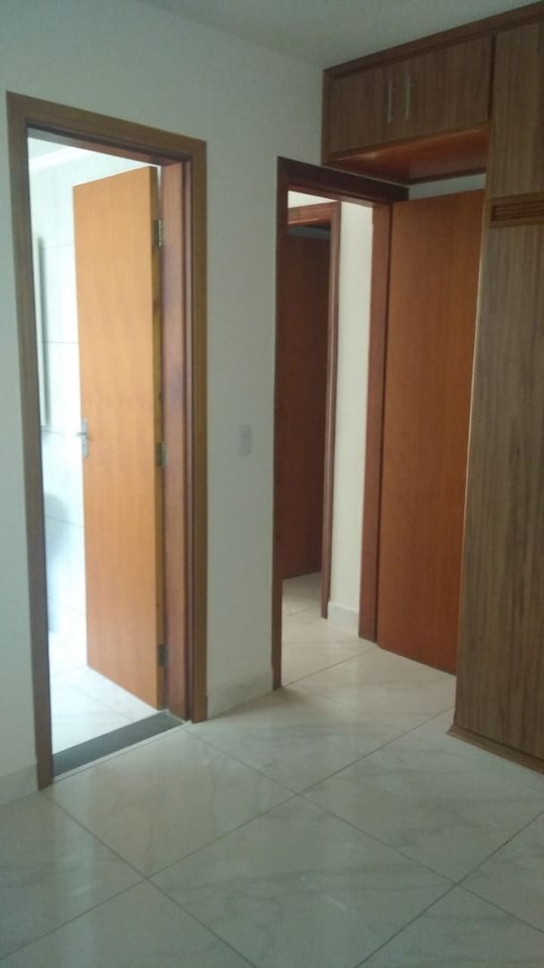 Apartamento à venda com 3 quartos, 90m² - Foto 15